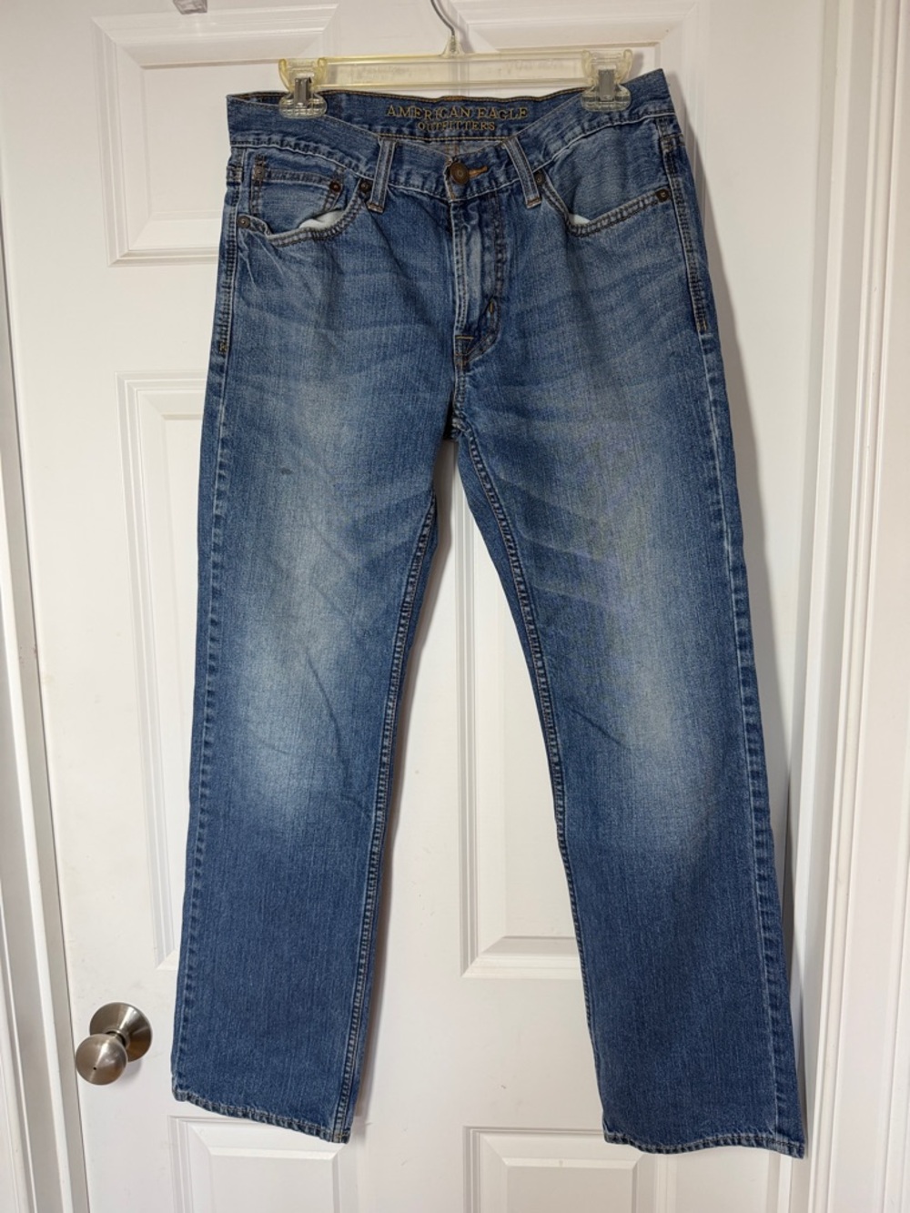 American Eagle Outfitters Classic Blue Straight Leg Jeans 30x32